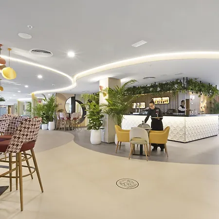 Отель Riu Concordia